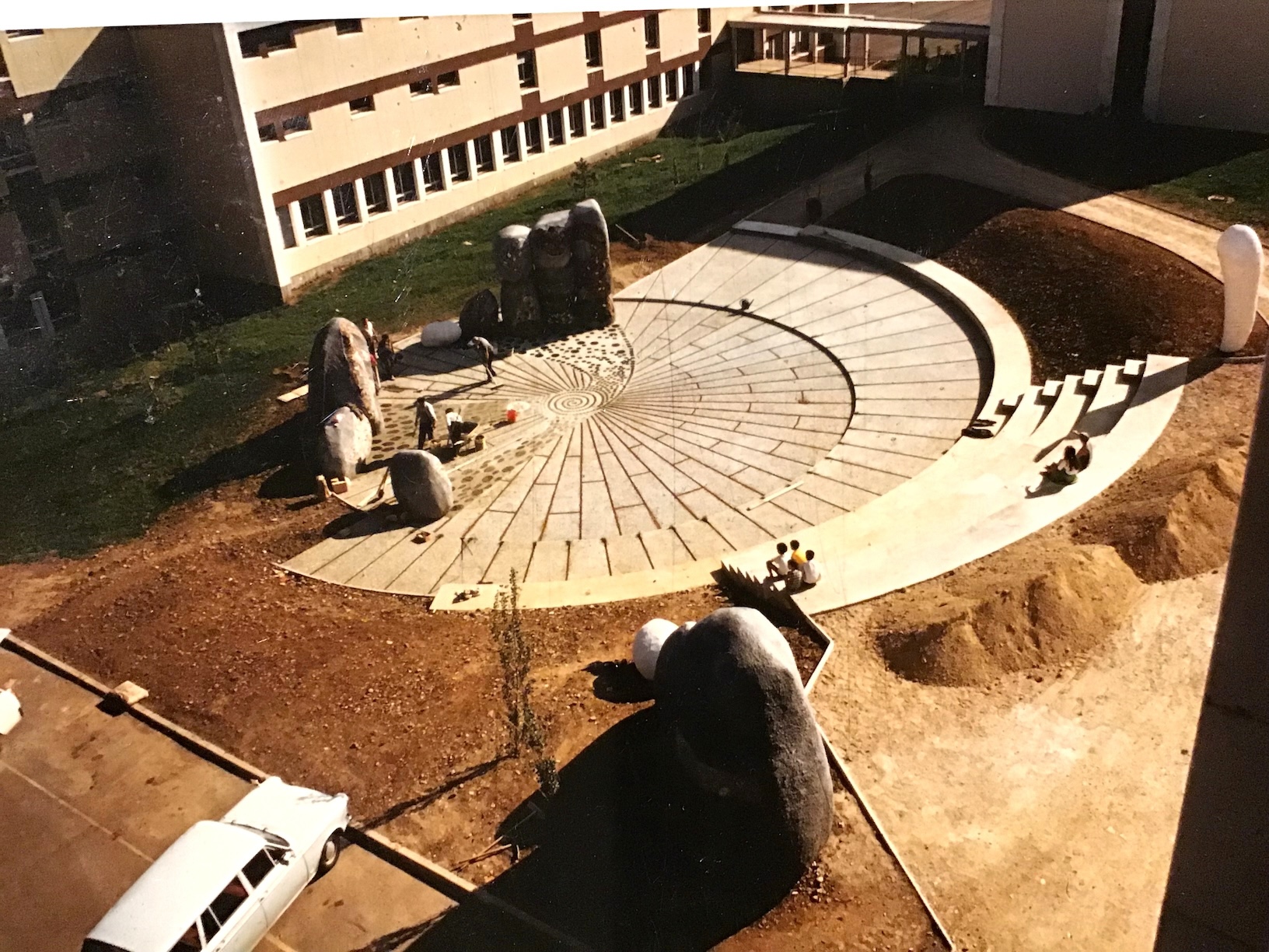 le forum 1973