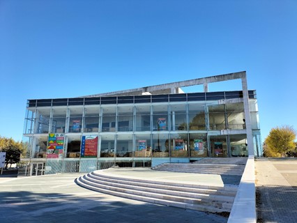 Exterieur théâtre
