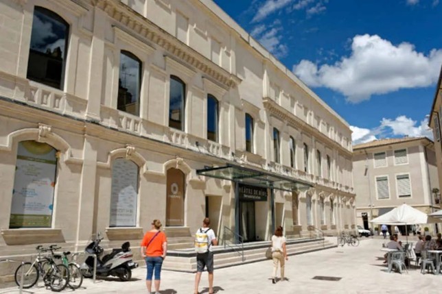 façade théâtre 1