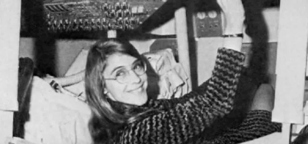 Margaret Hamilton, dans le LEM