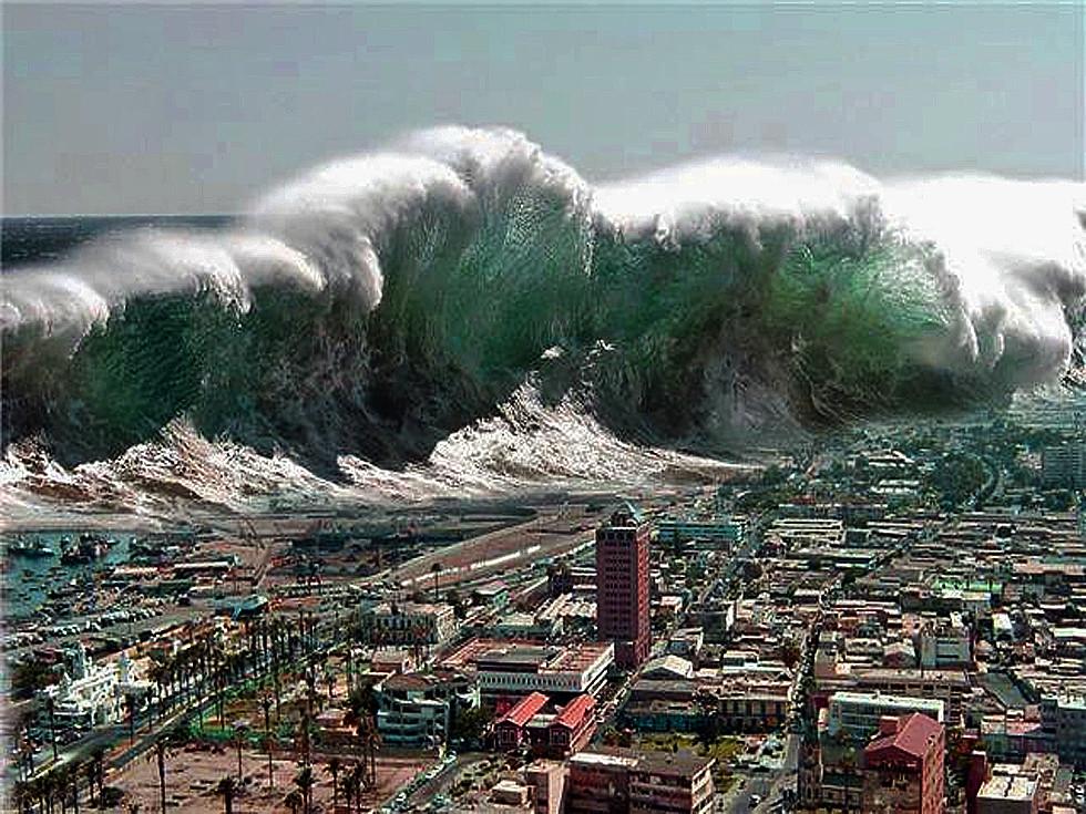  "tsunami" by arkhangellohim is licensed under CC BY-NC-SA 2.0